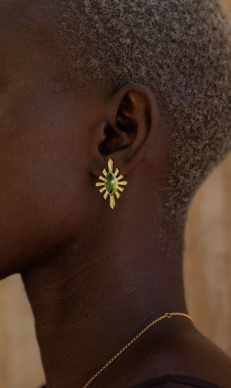 Zoe & Morgan | Sister Stud - Gold With Peridot