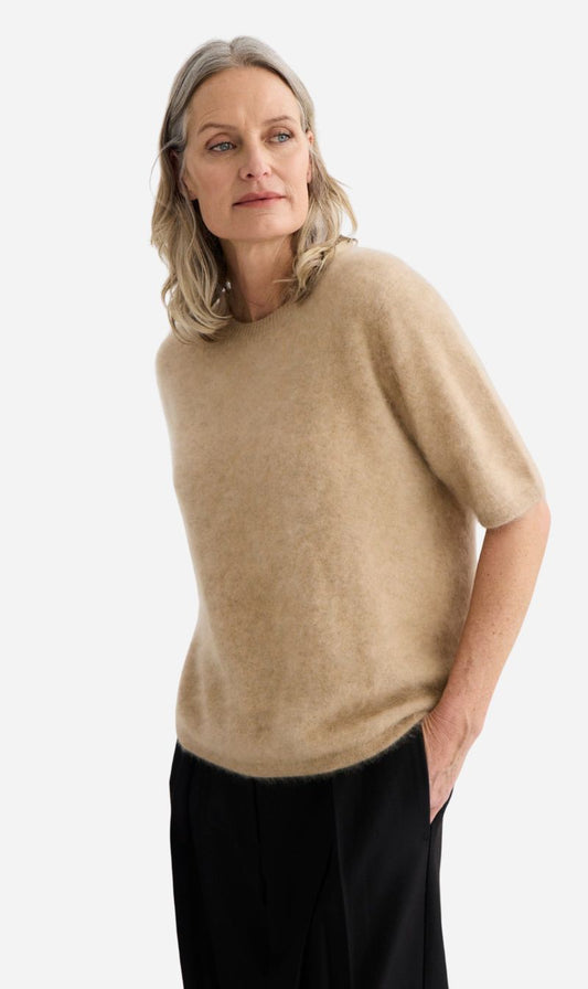 Laing | Brushed Cashmere T.Shirt - Soft Beige