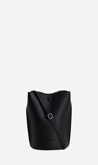 Yu Mei | Phoebe Bucket - Black Deer Nappa