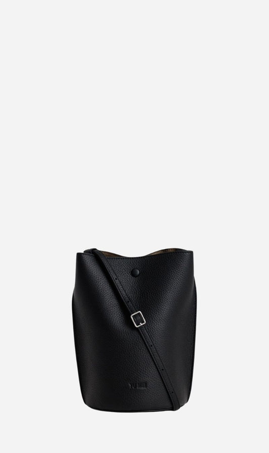 Yu Mei | Phoebe Bucket - Black Deer Nappa
