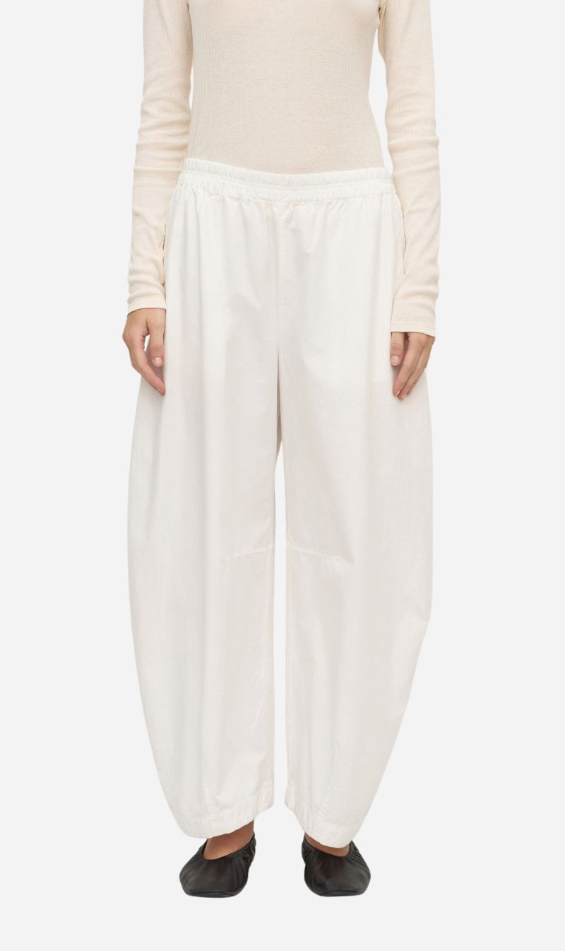 Assembly Label | Lola Barrel Pant - White