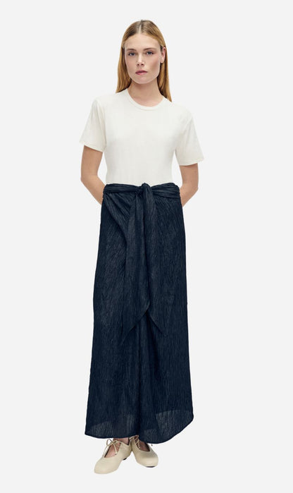 Silk Laundry | Crinkle Twisted Wrap Skirt - Black