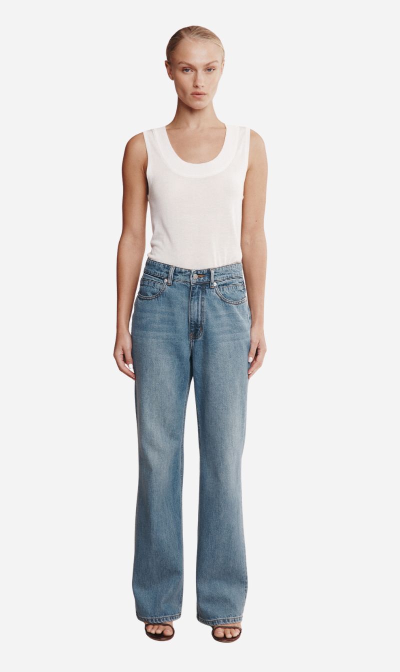 Marle | Classic Jean - Light Wash 01