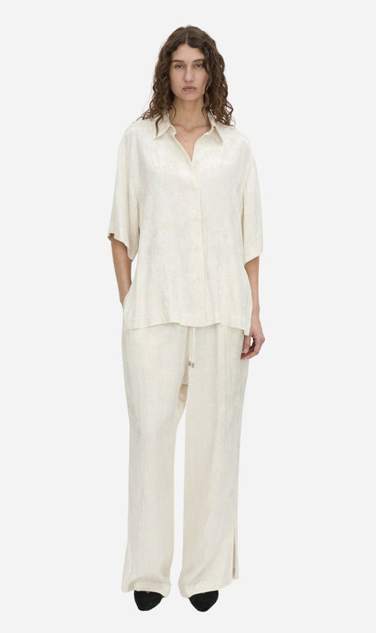 Camilla & Marc | Naidee Satin Short Sleeve Shirt - Ivory