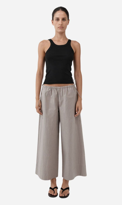 St Agni | Technical Cotton Cropped Drawstring Pants - Grey Stone