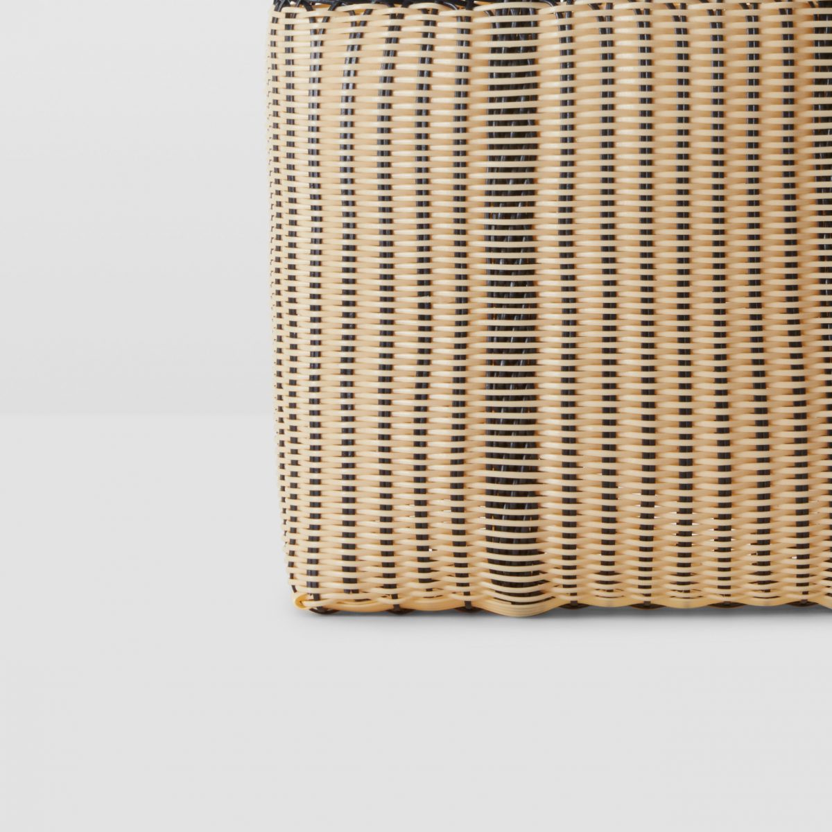 Palorosa | Small Edge Tote Basket - Black/Cream