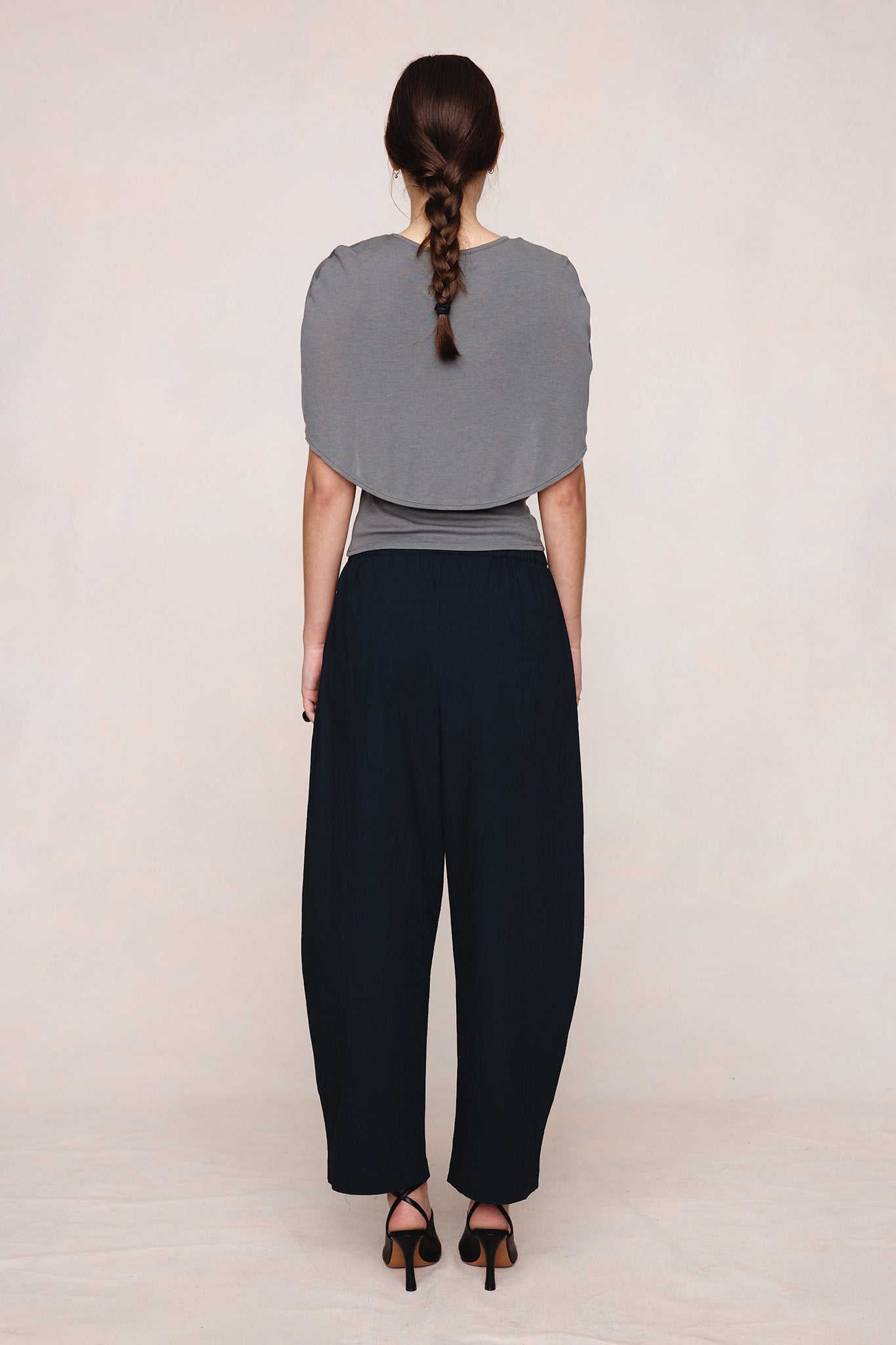 Marle | Ferrago Top - Charcoal