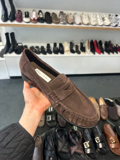 Kathryn Wilson | Rachel Loafer - Espresso Suede