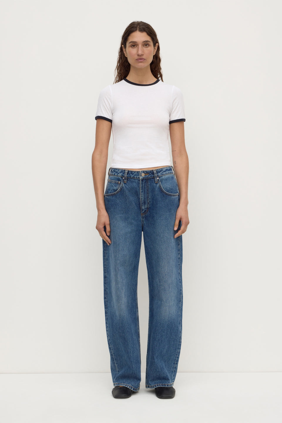 Assembly Label | Kourt Contrast Bind Tee - White/Navy