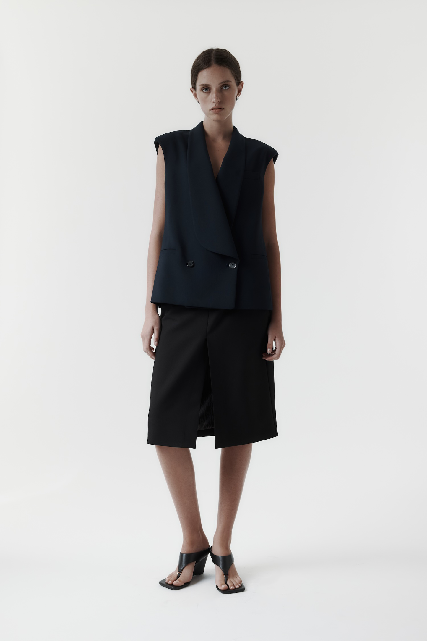 Rebe | Long Lapel Vest - Navy