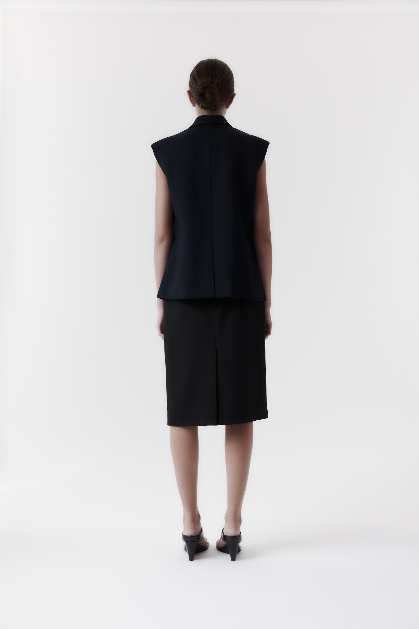 Rebe | Long Lapel Vest - Navy
