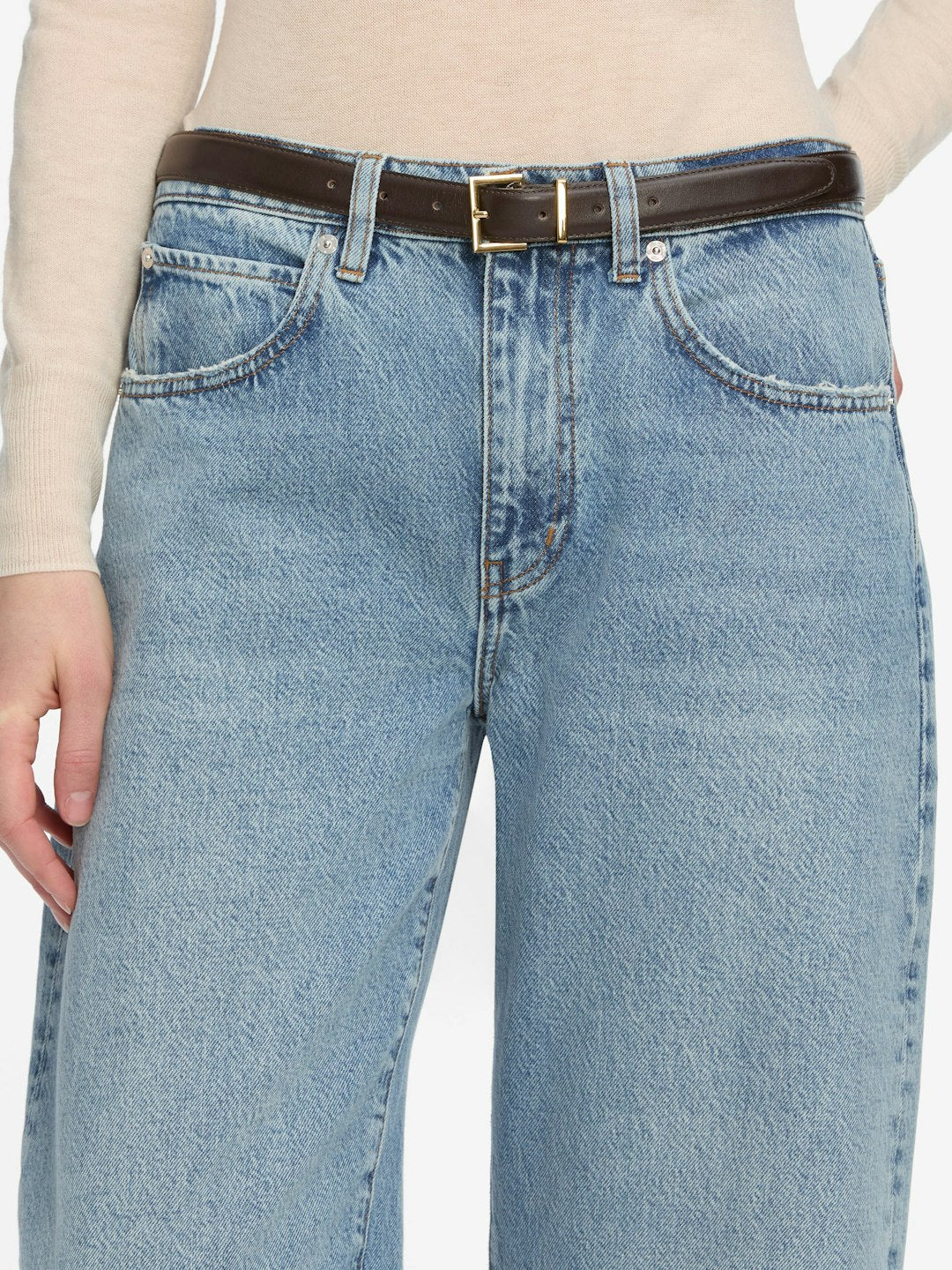 Frame Denim | Low Slung Barrel - Dollhouse