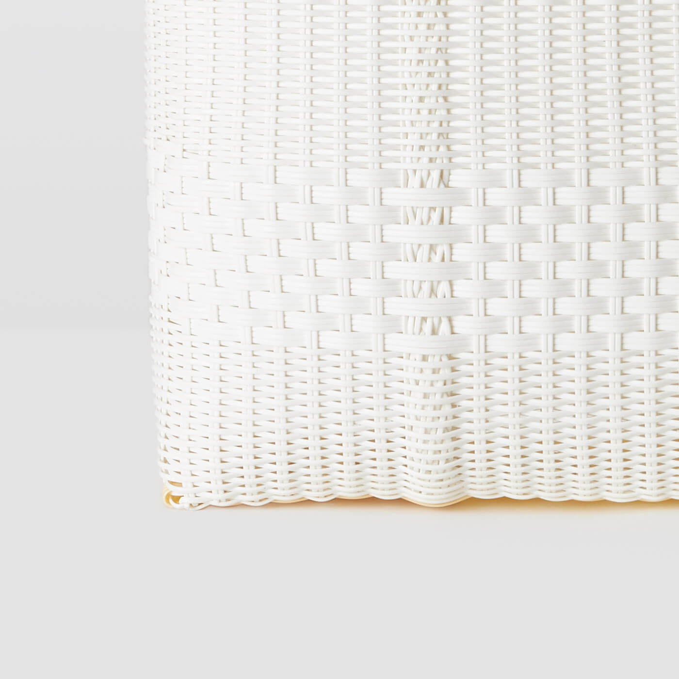Palorosa | Large Lace Basket - White