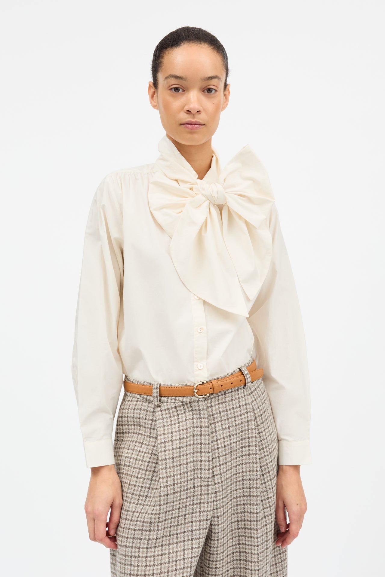 Skall Studio | Lady Bow Shirt - Ivory