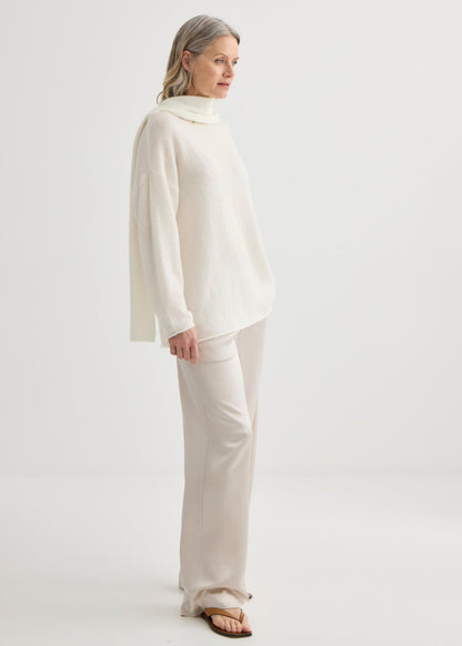 Laing | Alpaca Sweater With Tie - Ivory
