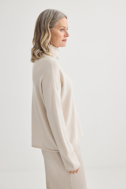 Laing | Mara Cashmere Funnel Neck - Oyster