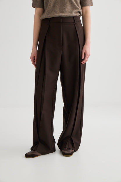 Laing | Invert Pleat Trouser - Truffle