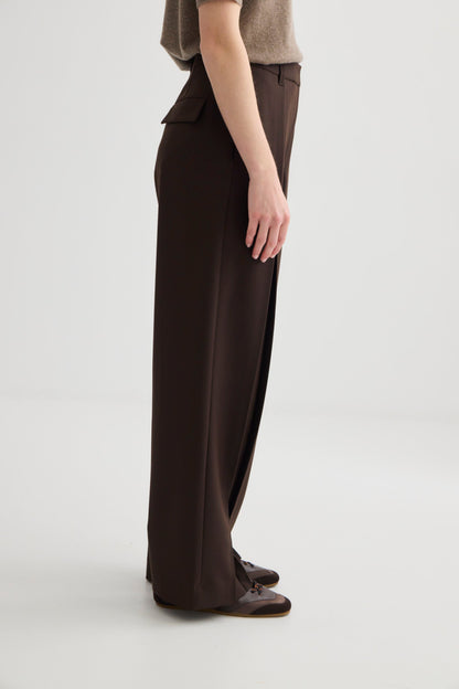 Laing | Invert Pleat Trouser - Truffle