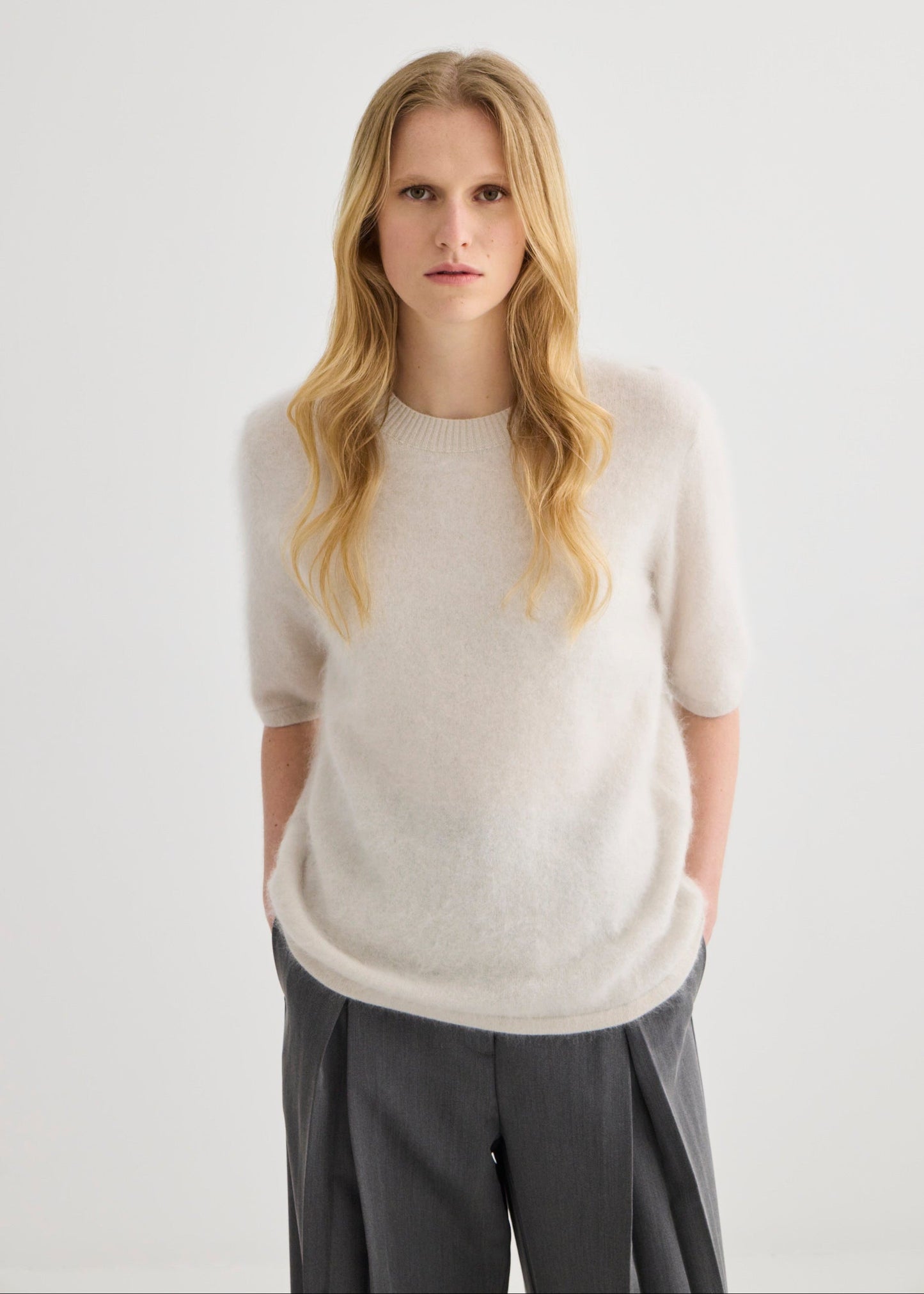 Laing | Brushed Cashmere T.Shirt - Oyster