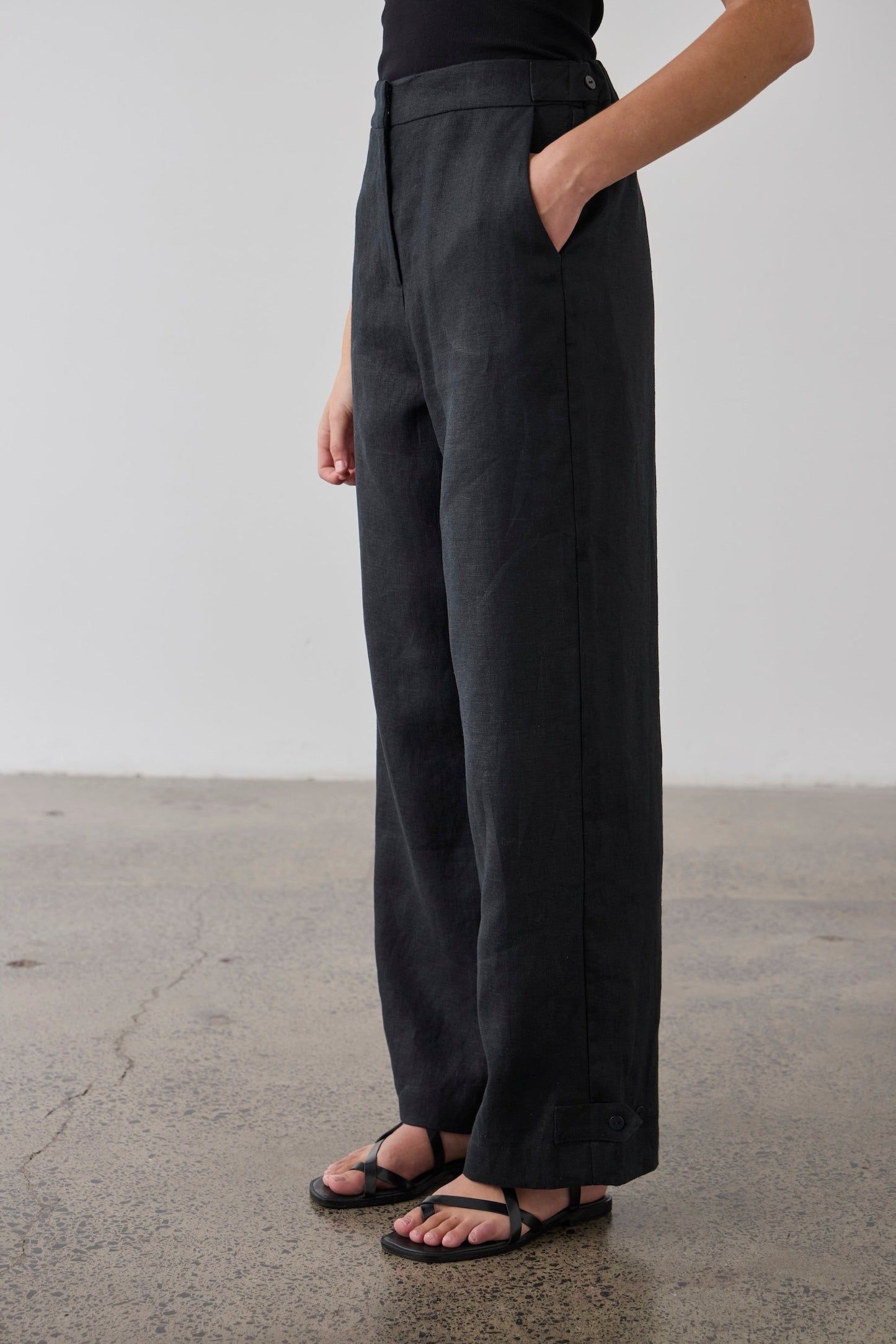 Laing | Tab Cuff Pant - Black