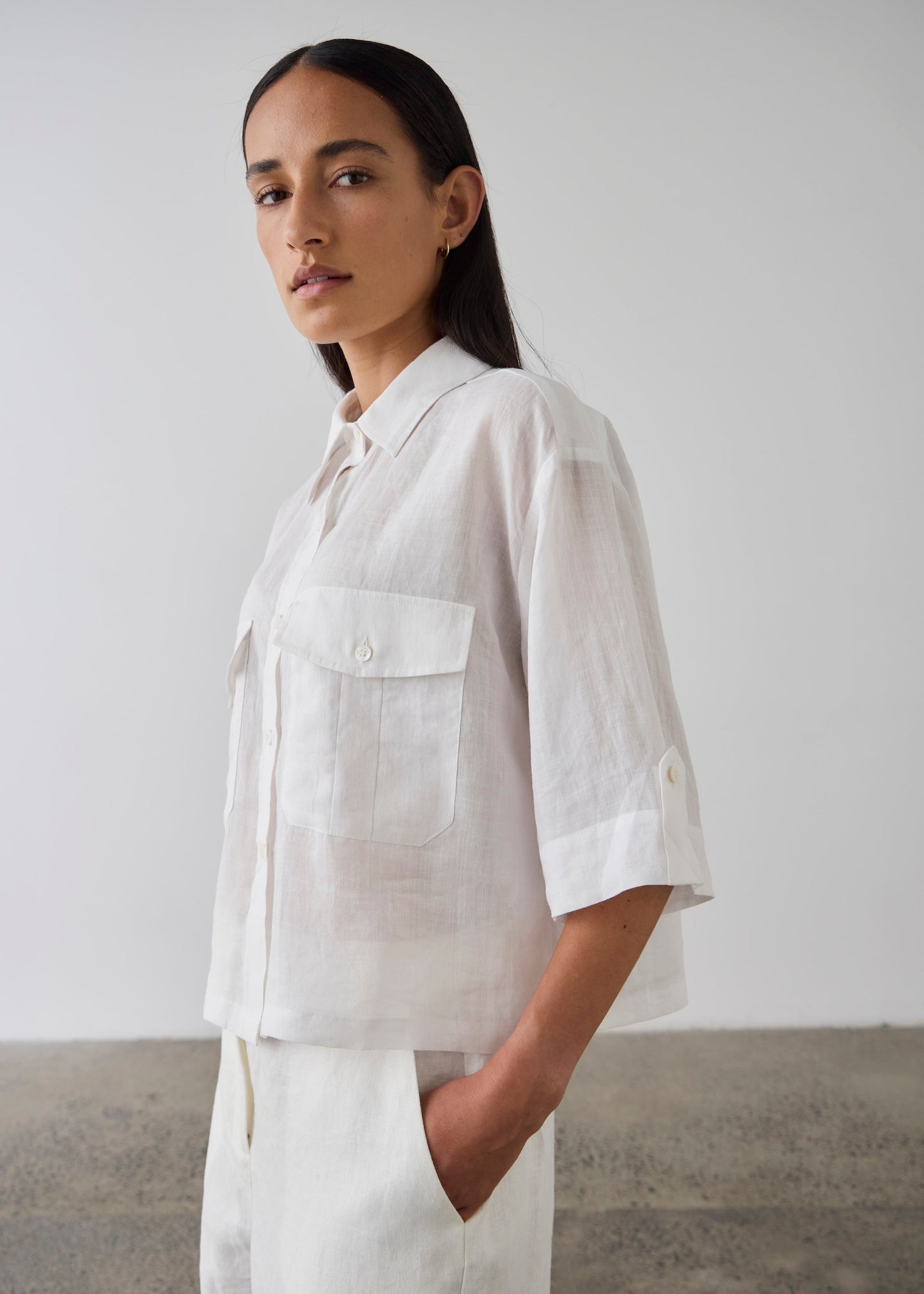 Laing | Cropped Tab Shirt - White