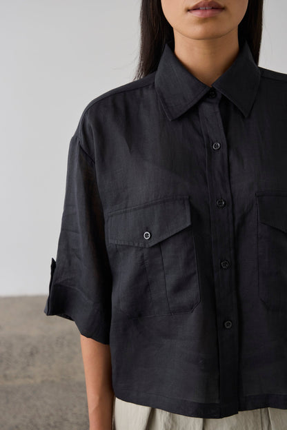 Laing | Cropped Tab Shirt - Black