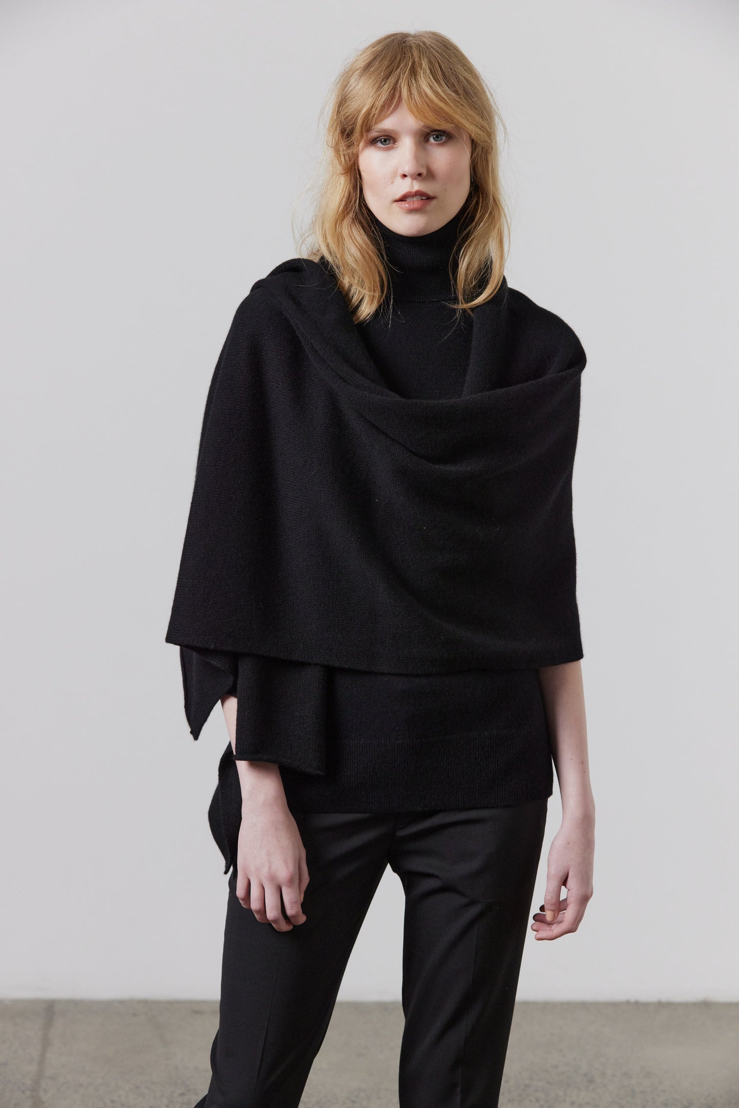 Laing | Cashmere Scarf - Black