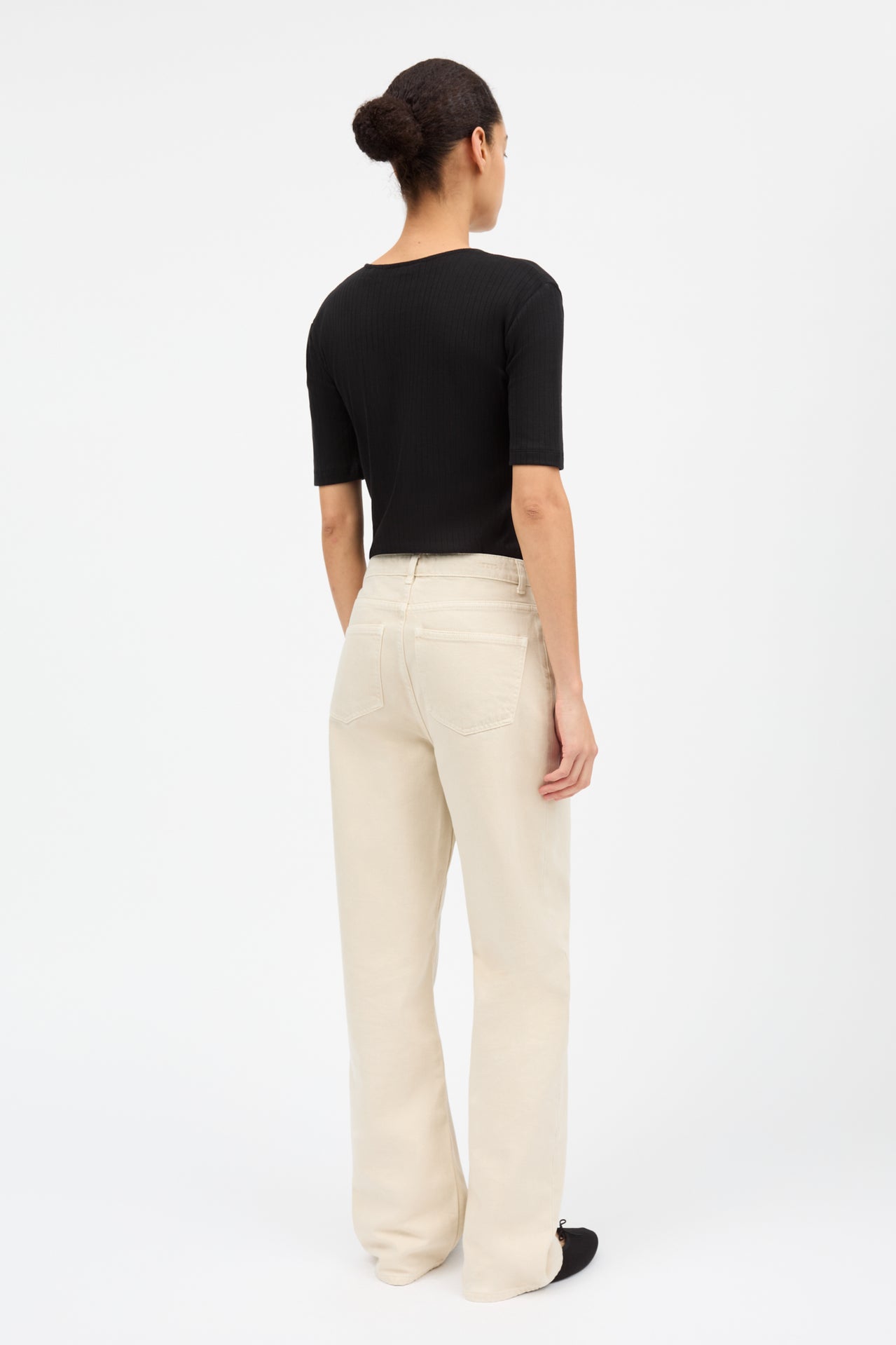 Skall Studio | Liv Henley Tee - Black