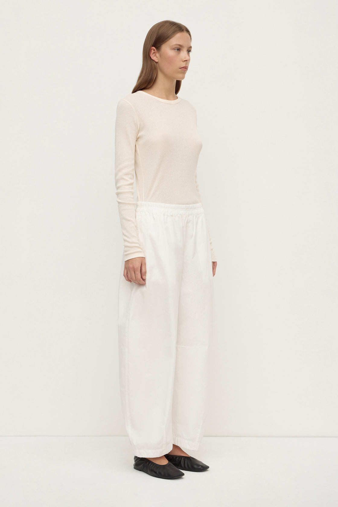 Assembly Label | Lola Barrel Pant - White