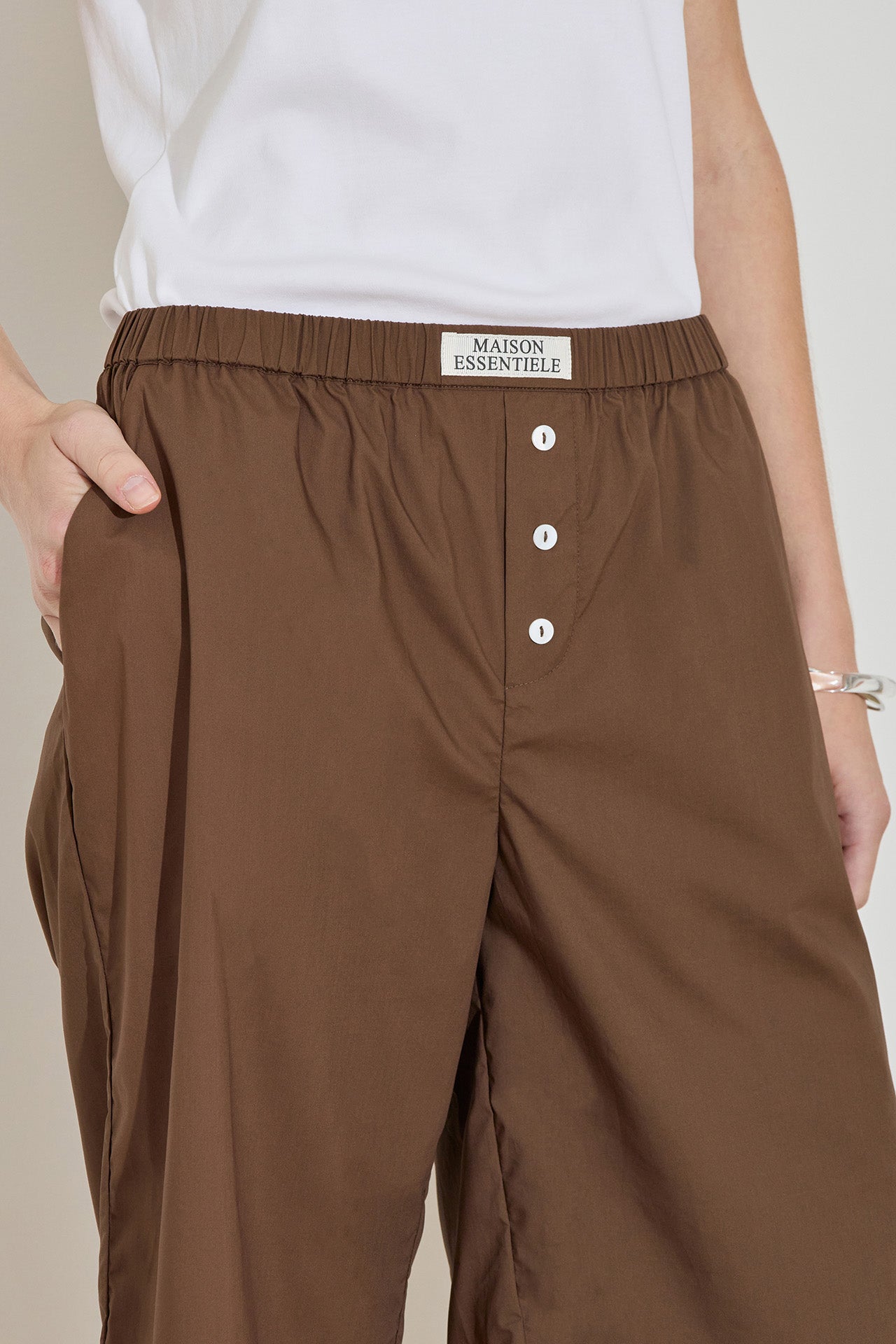 Maison Essentiele | Longline Cotton Short - Chocolate