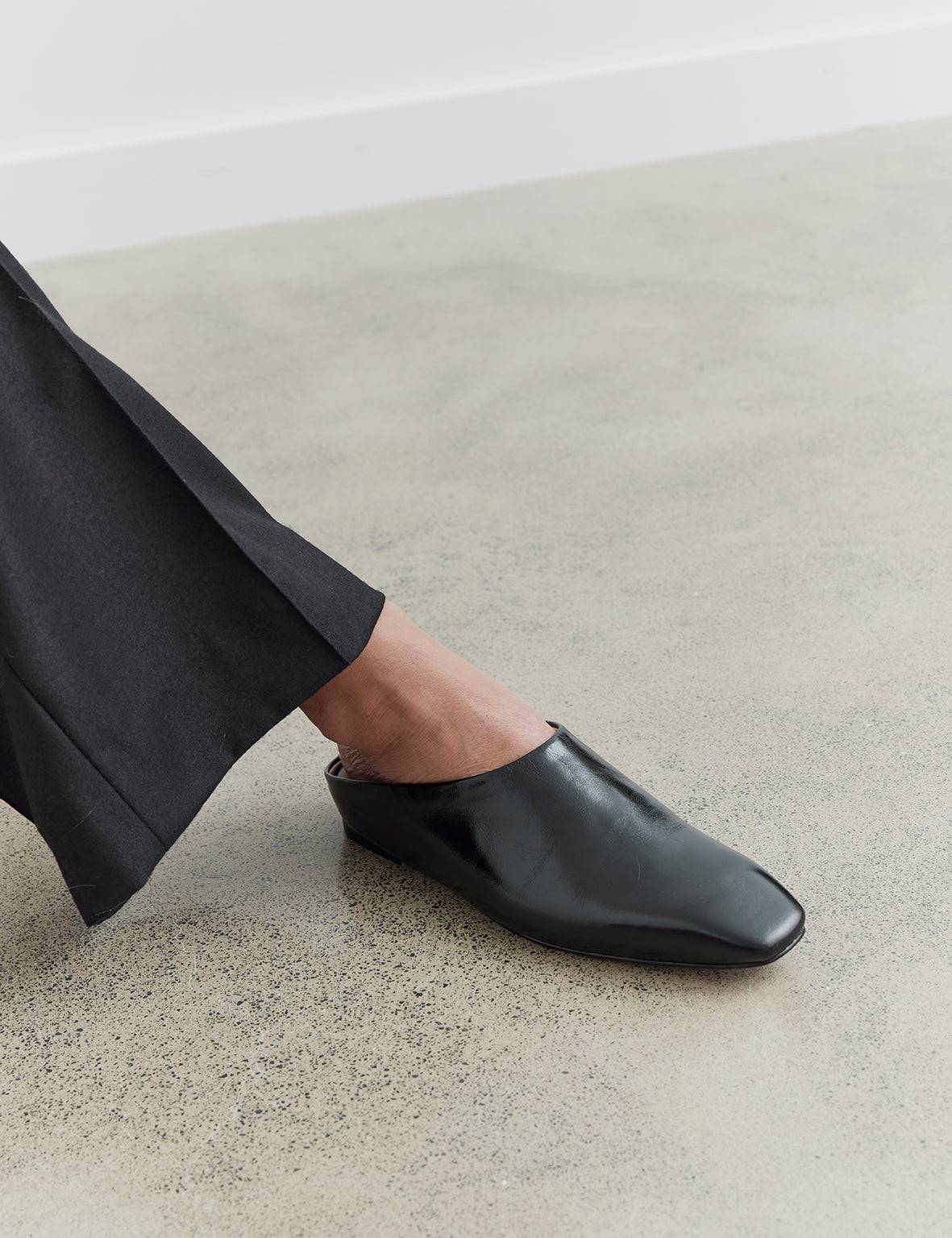 La Tribe | Mali Mule - Black