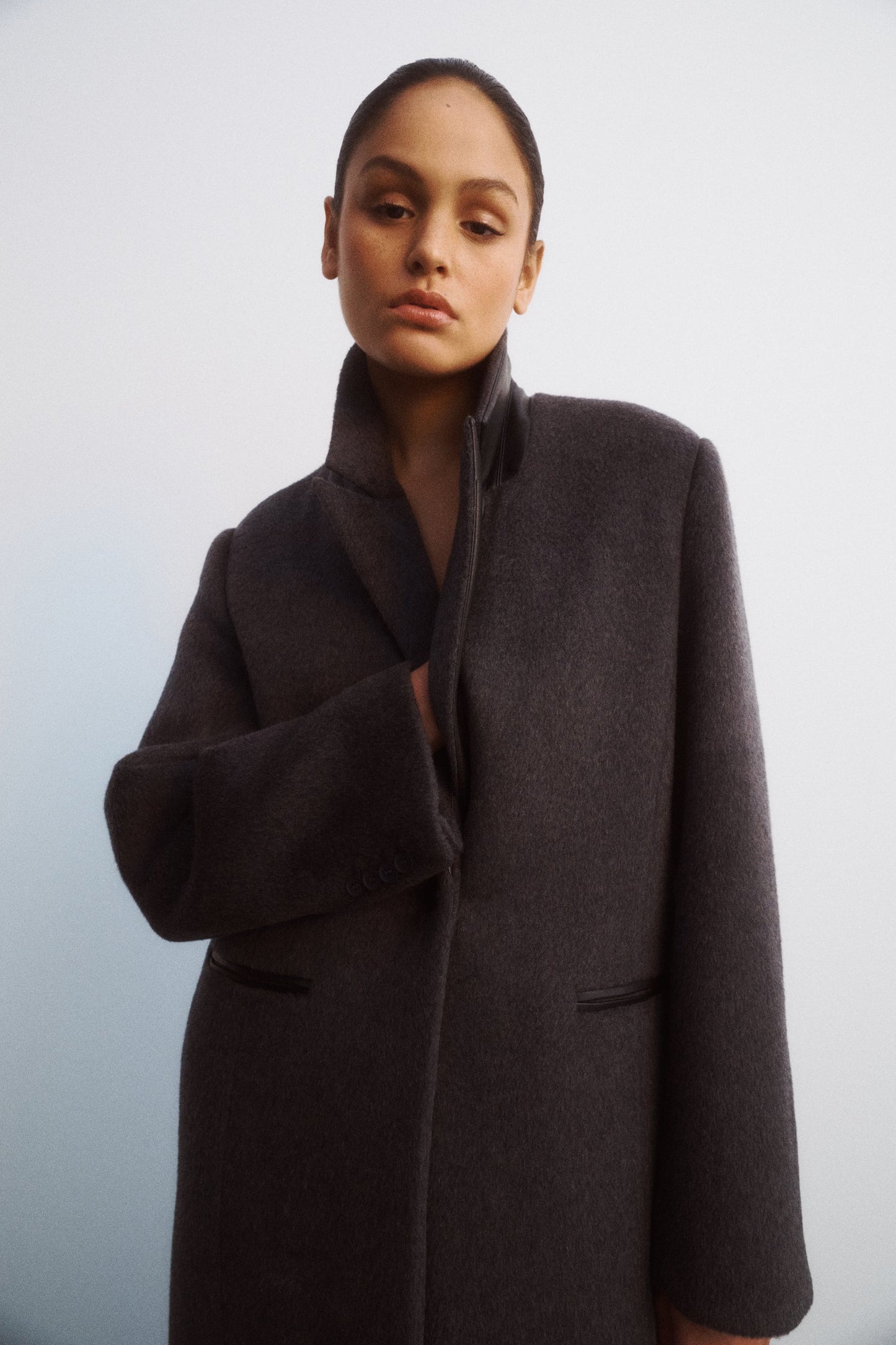 One Of Others | Ember Coat - Charcoal / Black