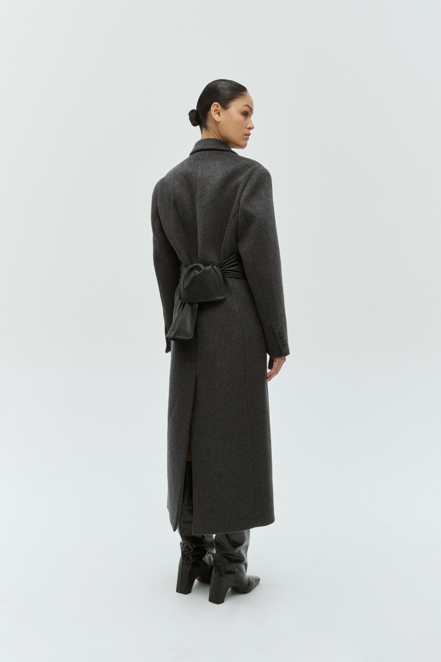 One Of Others | Ember Coat - Charcoal / Black