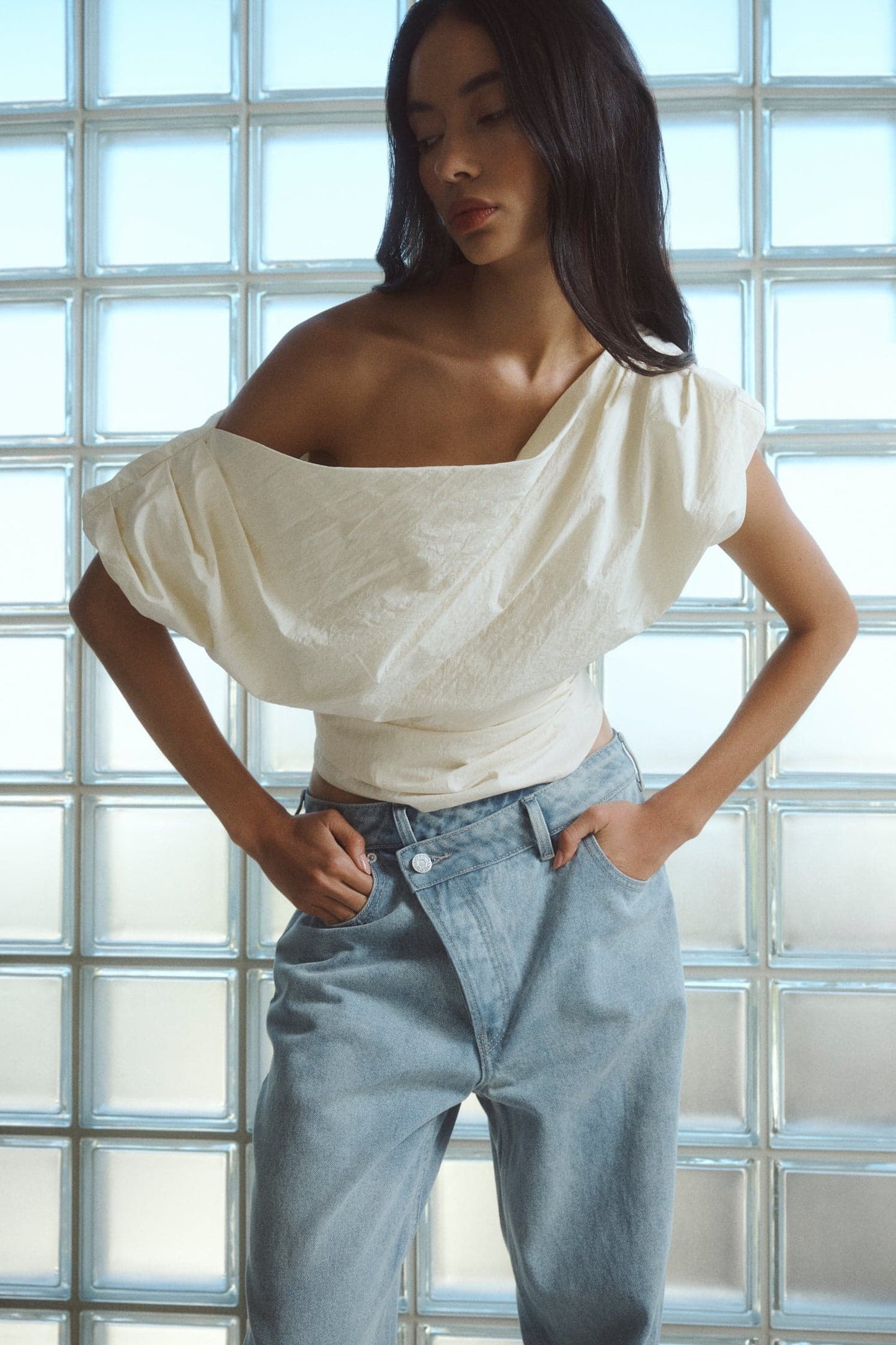 One Of Others | Hutton Jean - Light Blue Wash