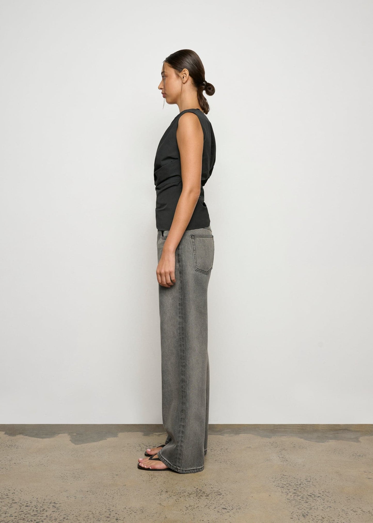 One Of Others | Pallas Top - Cool Black