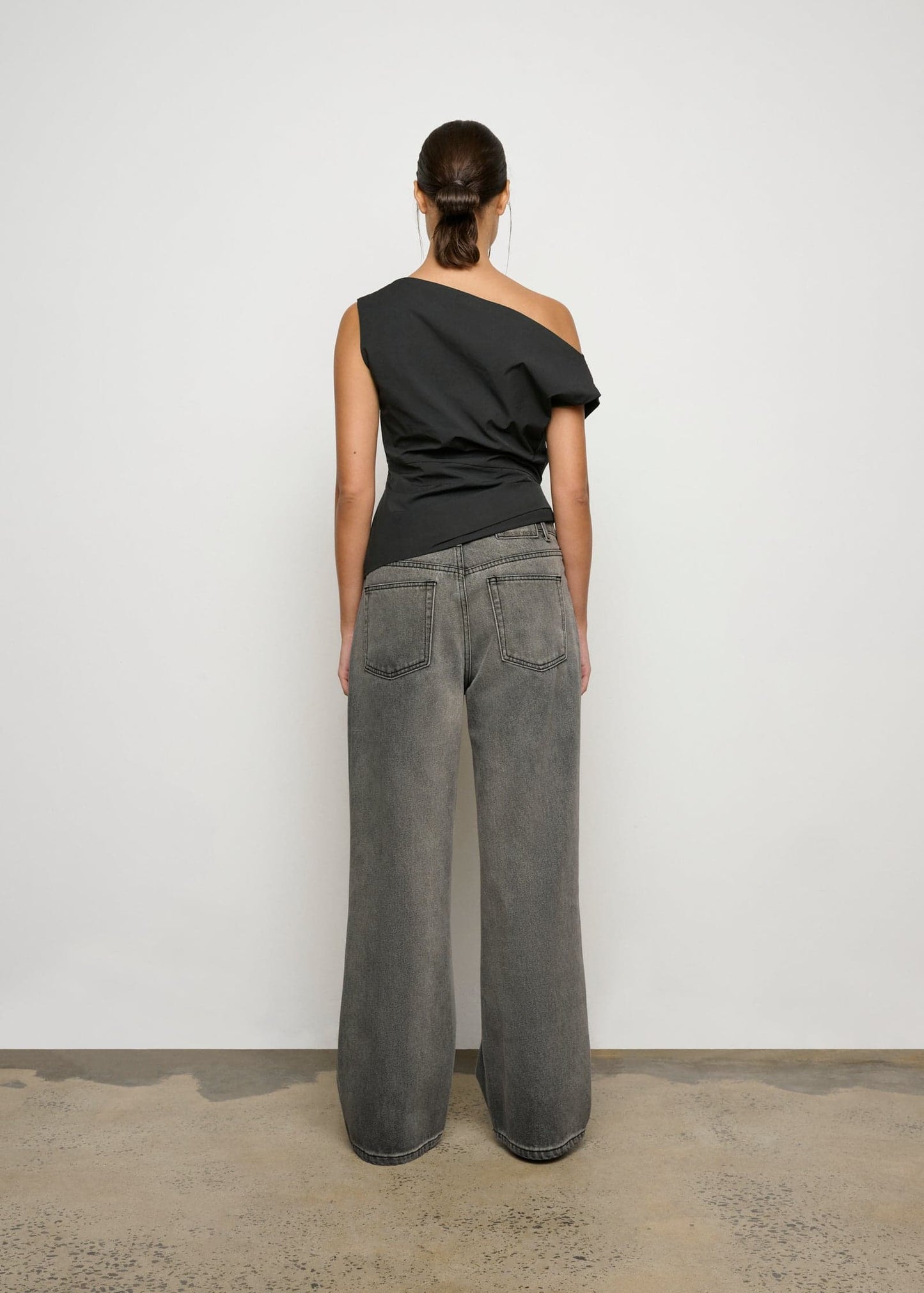 One Of Others | Pallas Top - Cool Black