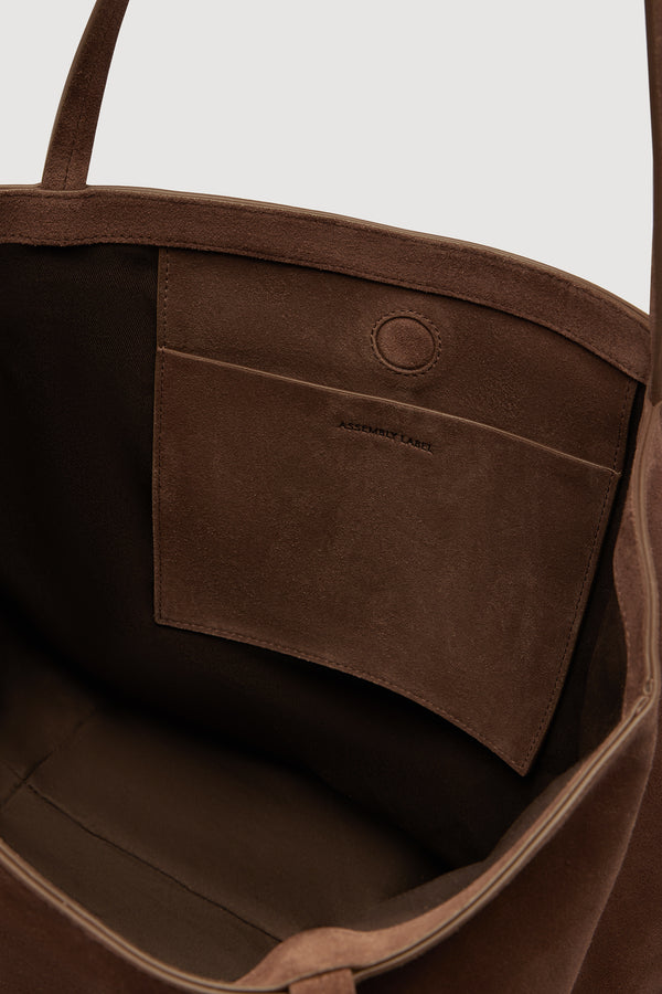 Assembly Label | Paige Suede Tote Bag - Amaro