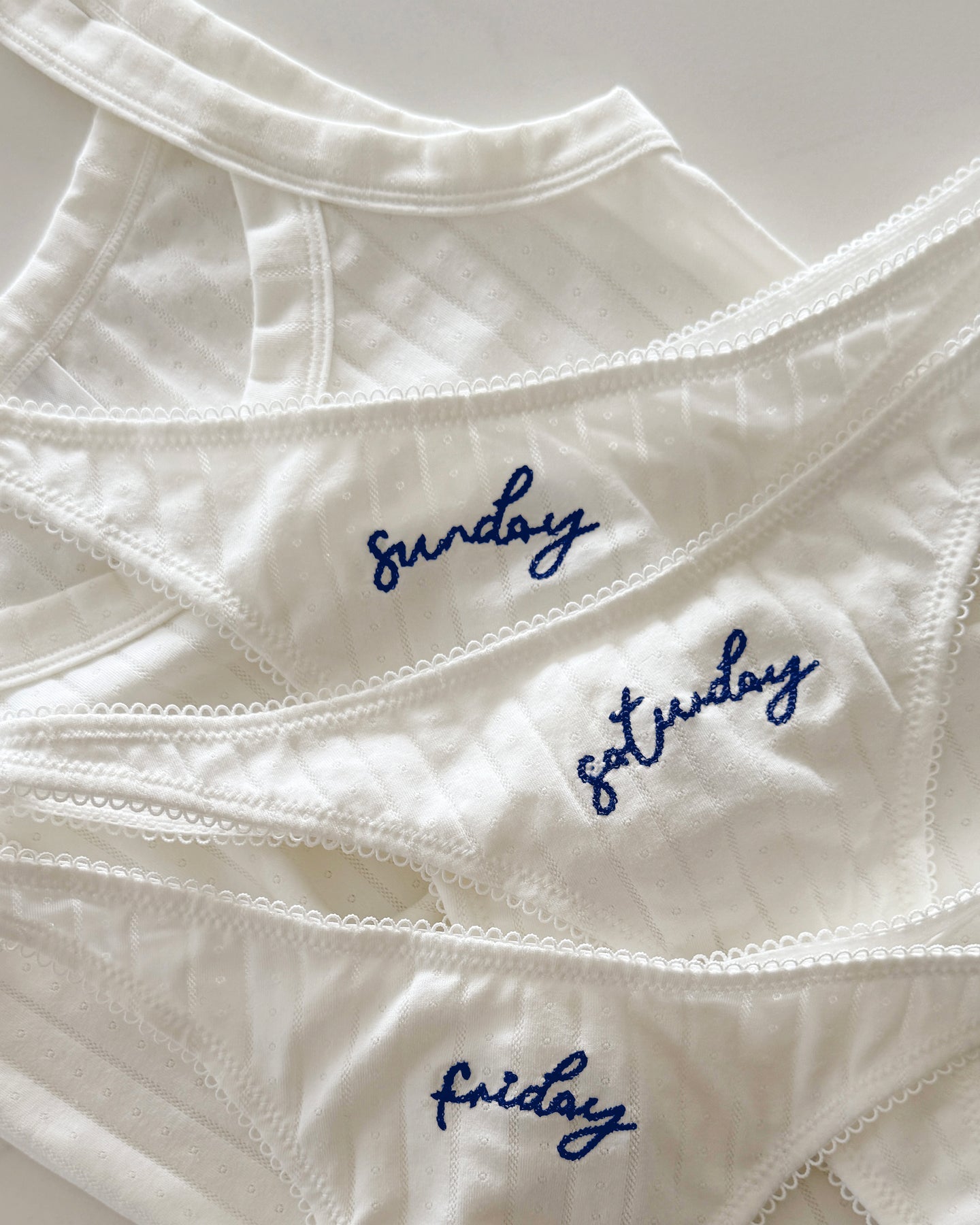 Dear Dylan | Weekend Thong Trio - White