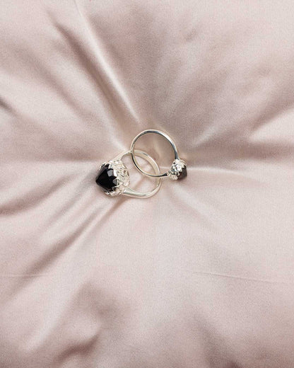 Meadowlark | Protea Ring Large - Silver Onyx