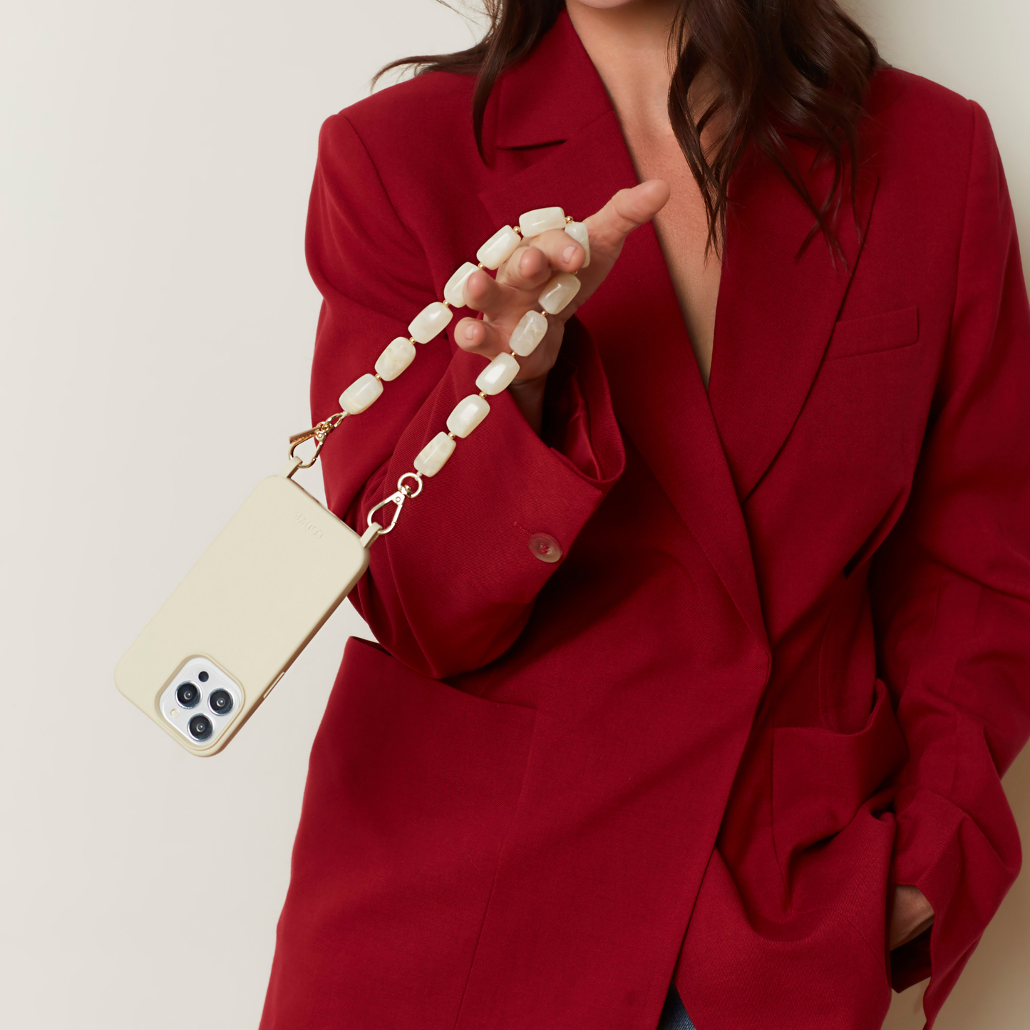 Louve | Abbey Beads Wristlet - Off White