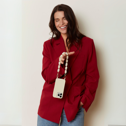 Louve | Abbey Beads Wristlet - Off White