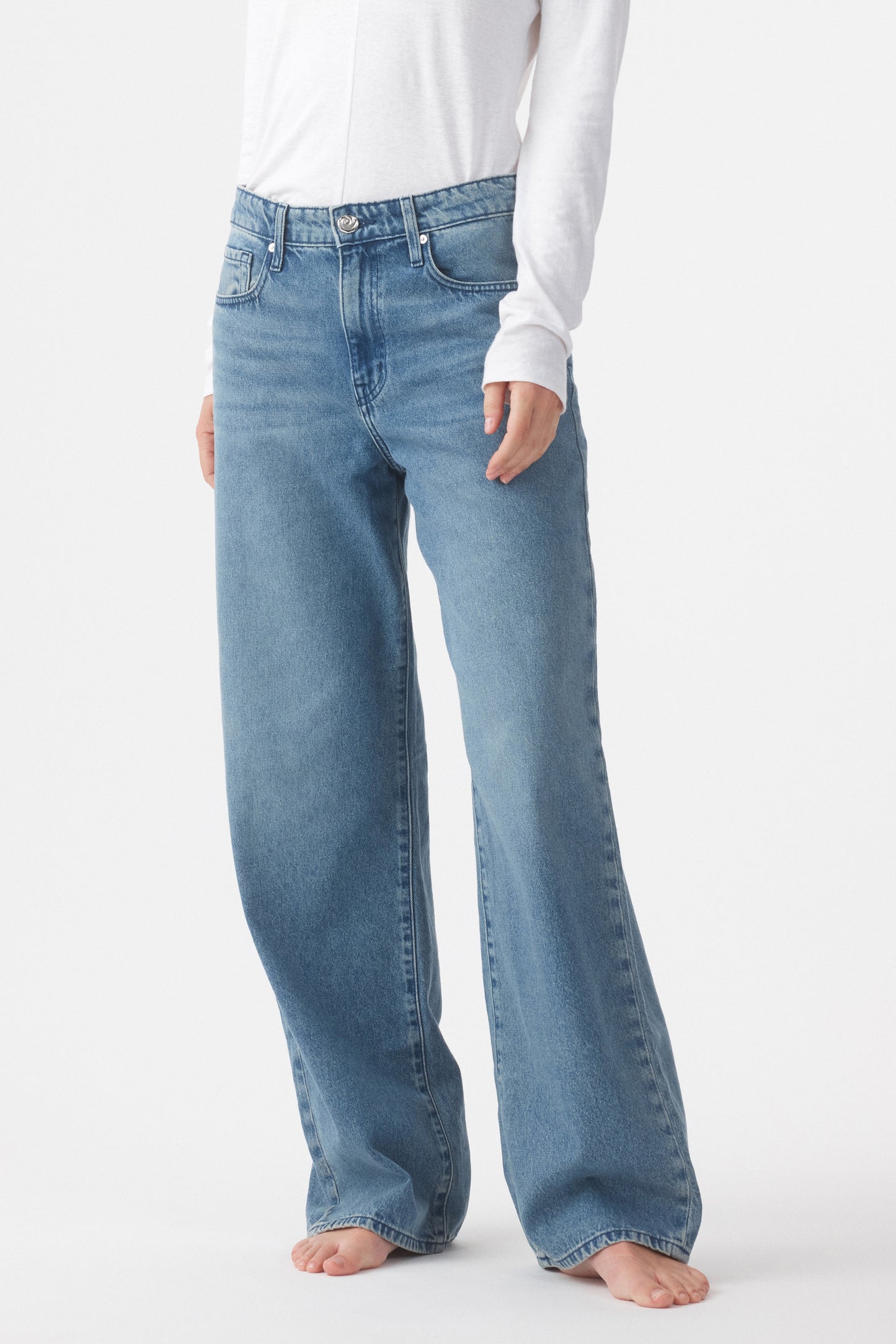 Outland Denim | Olive Mid Slouchy Wide Jean - Marina Mid Blue