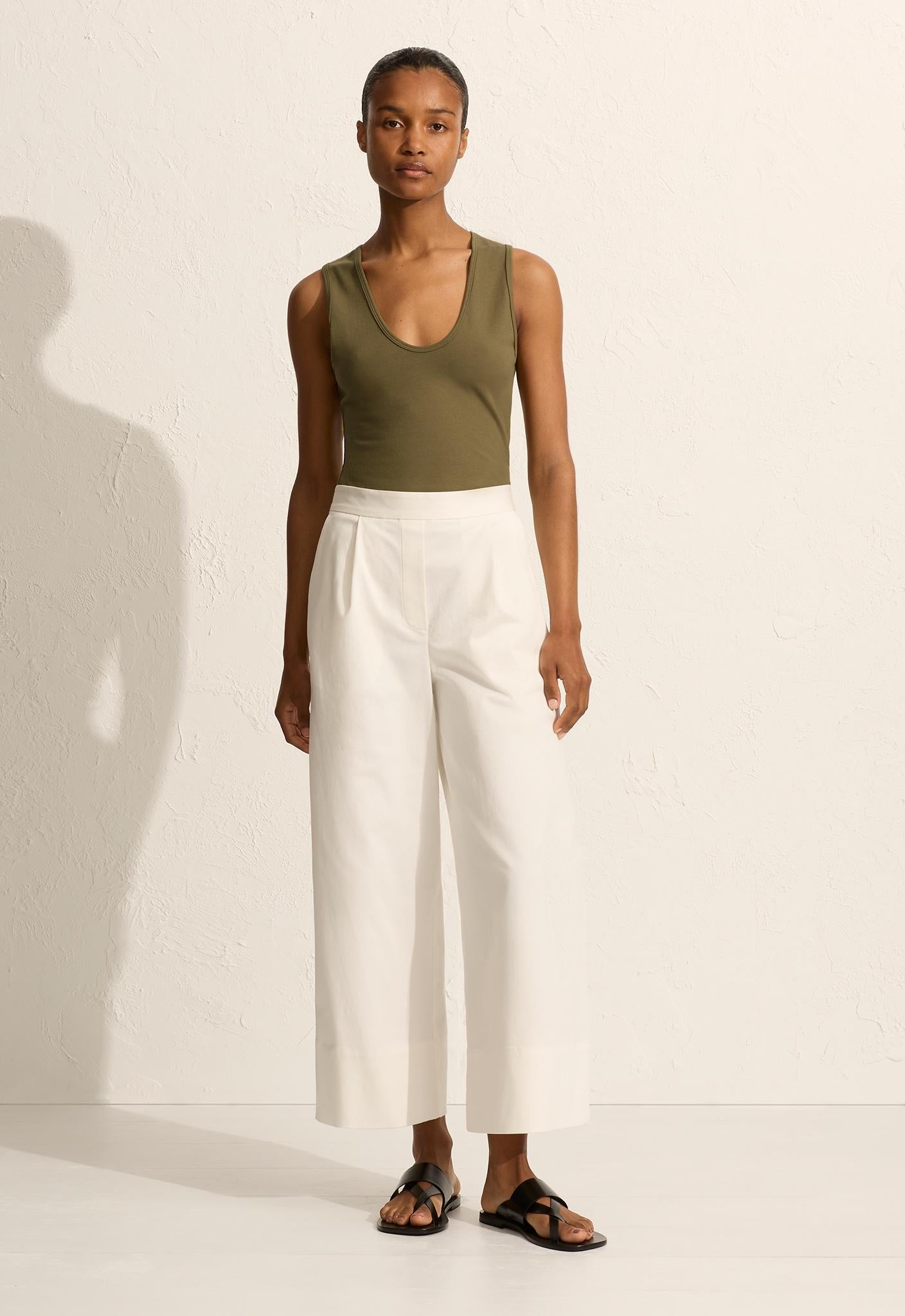 Matteau | Deep U Tank - Olive