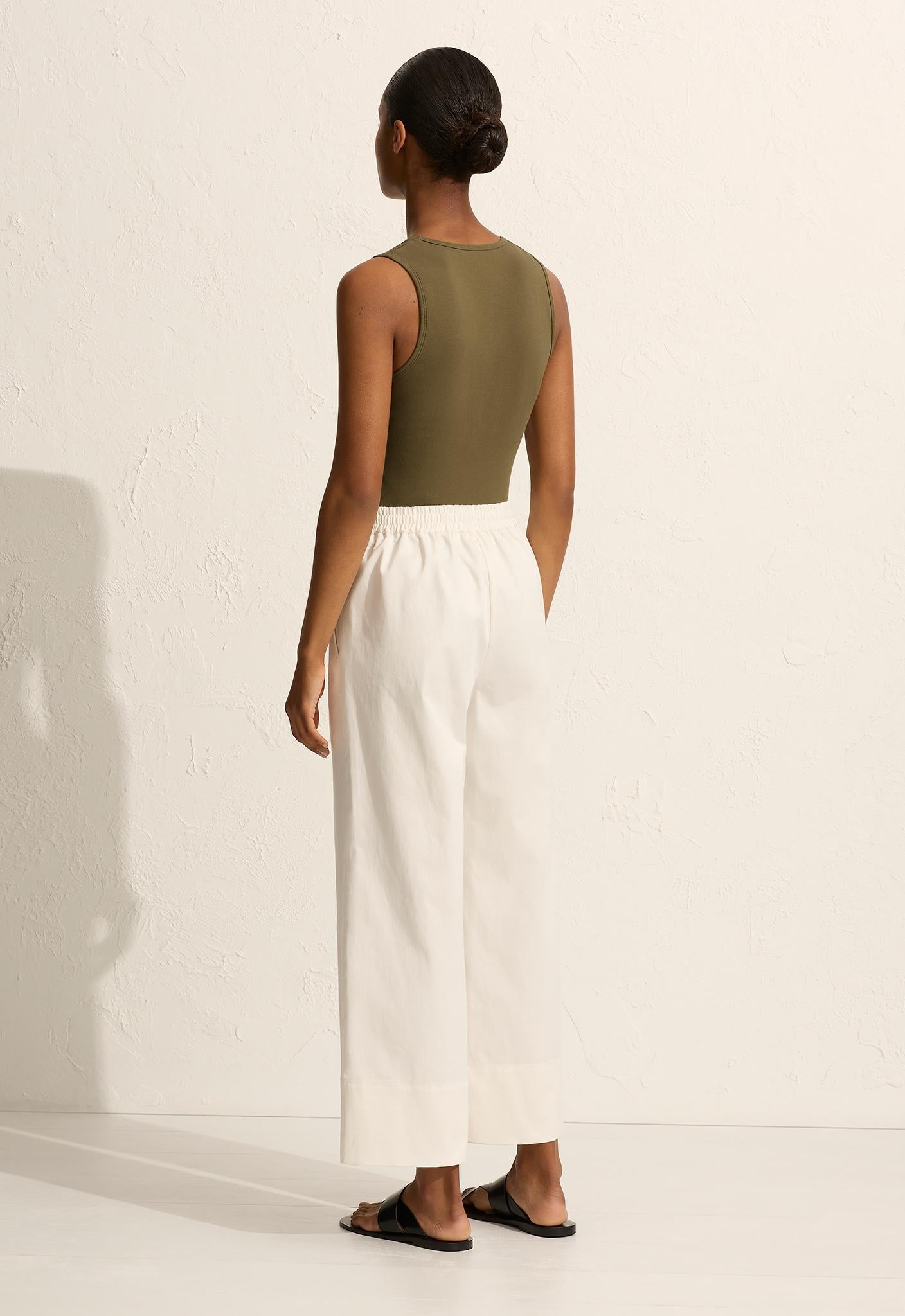 Matteau | Deep U Tank - Olive
