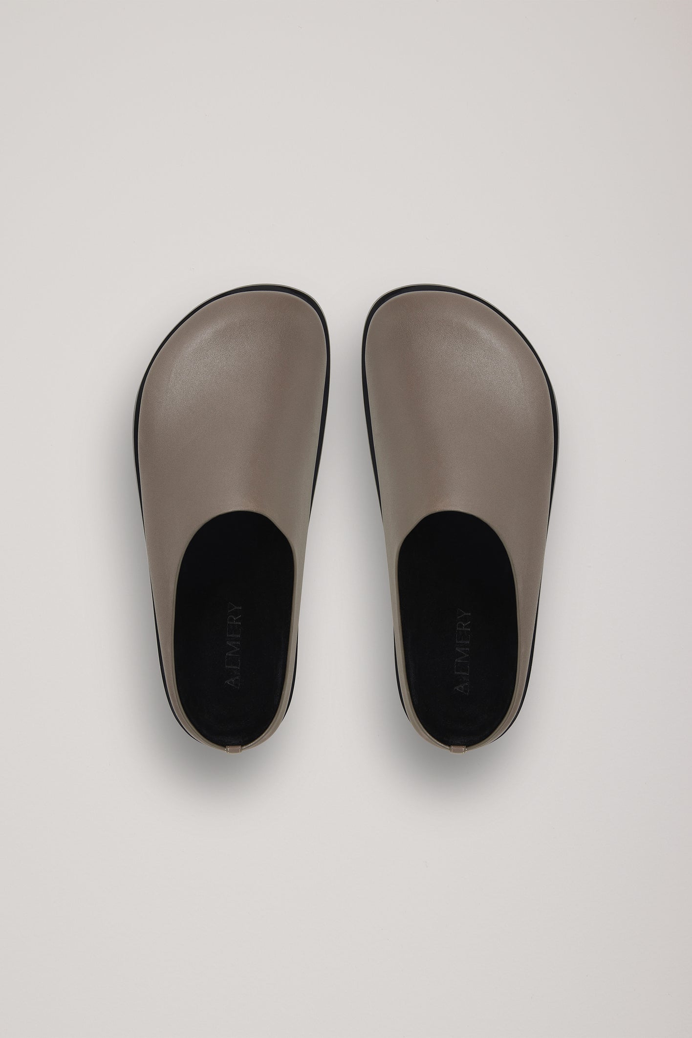 A.Emery | Lou Clog - Tawny