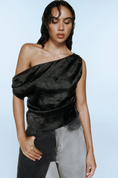 One Of Others | Jaques Top - Black