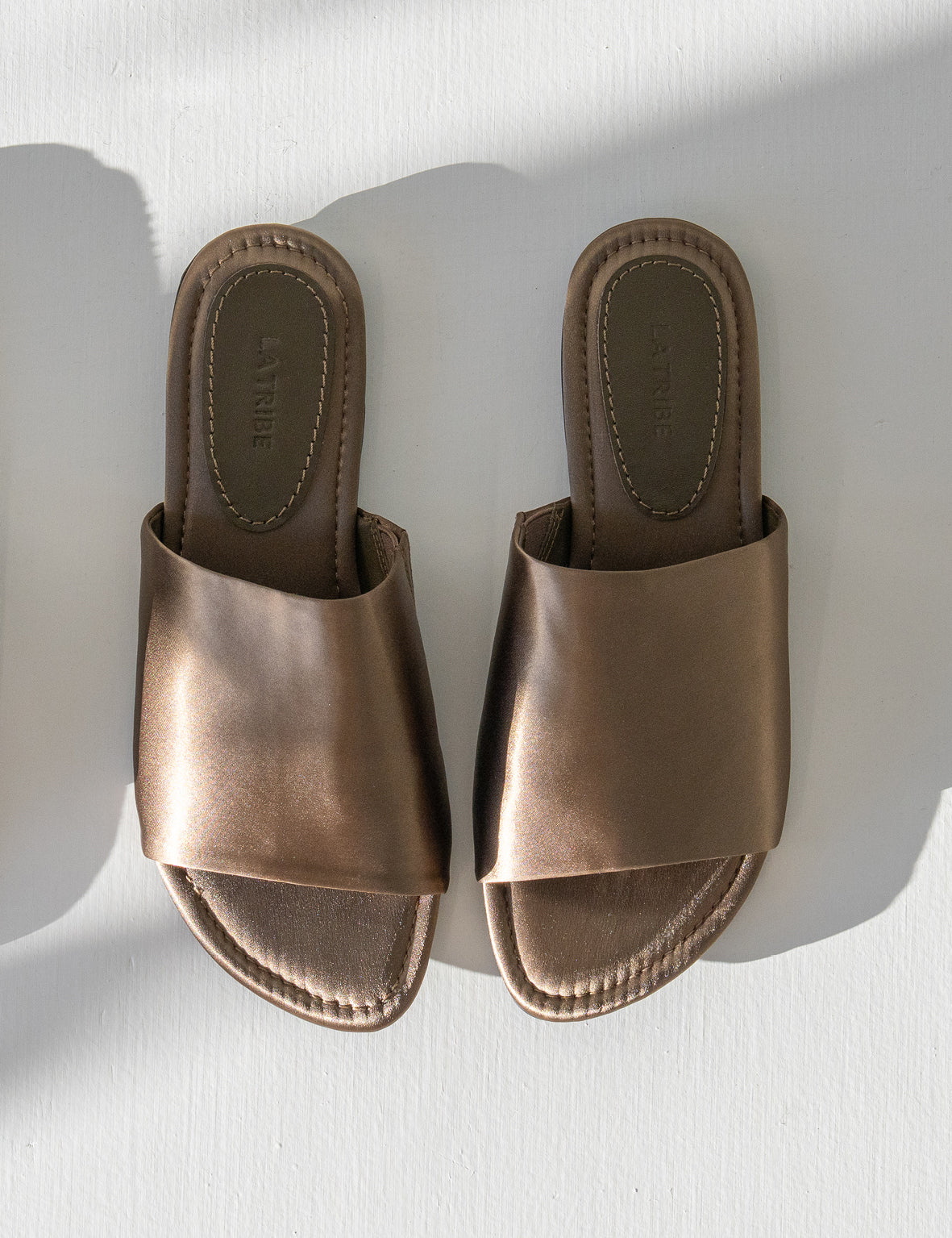 La Tribe | Simple Slide - Taupe Satin