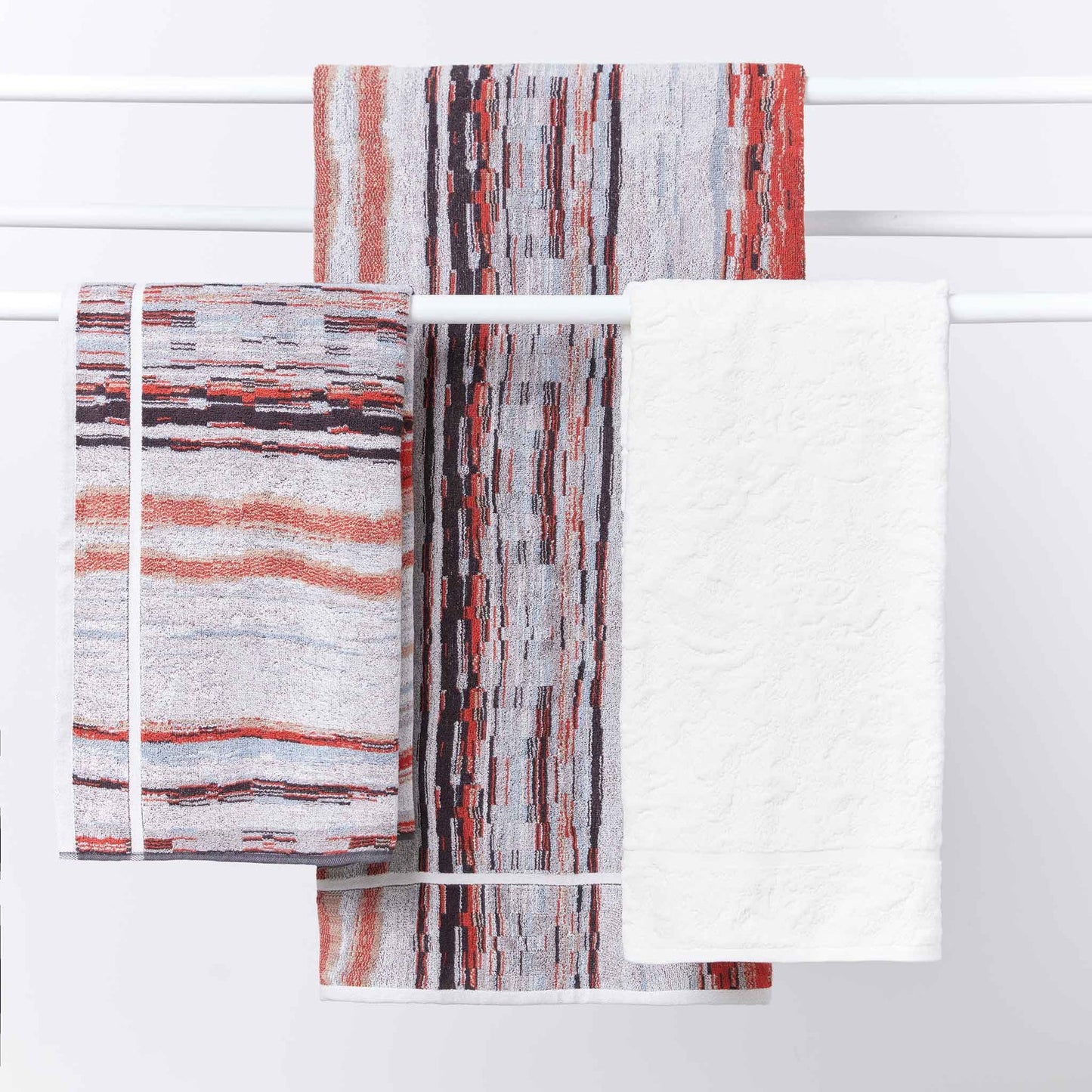 Innate | Bath Towel - Shadows Salt