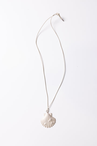 Tityaravy | Jack Pendant Necklace 5020 - White Topaz / Silver