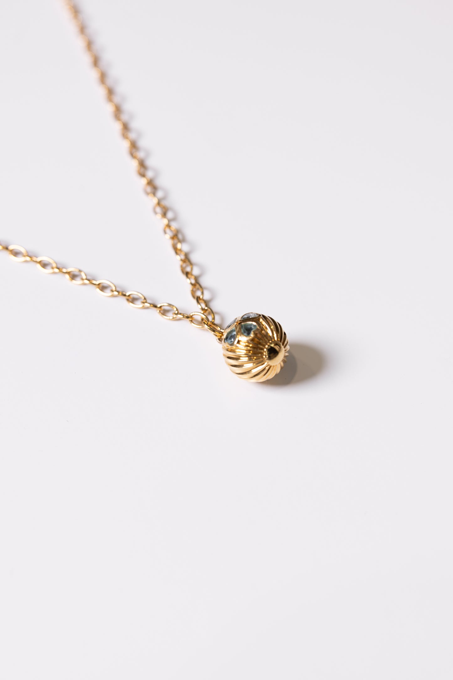 Tityaravy | Lucky Chain Necklace - Pendant / Aquamarine